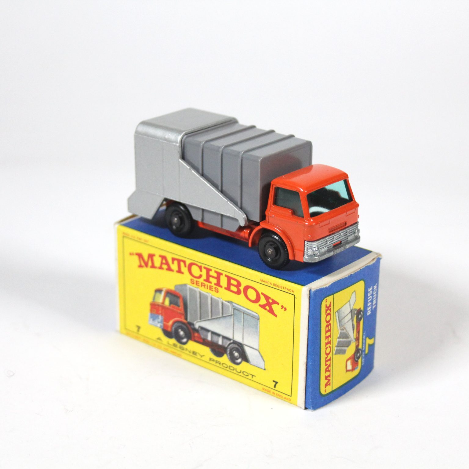 Matchbox 7 Refuse Truck - Camberwell Antique Centre